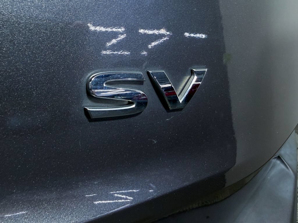 Certified 2022 Nissan Rogue SV FWD image 11