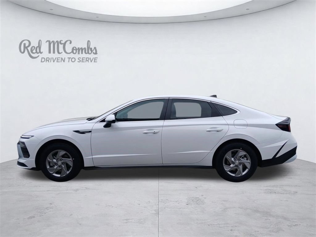 New 2026 Hyundai Sonata SE FWD image 3
