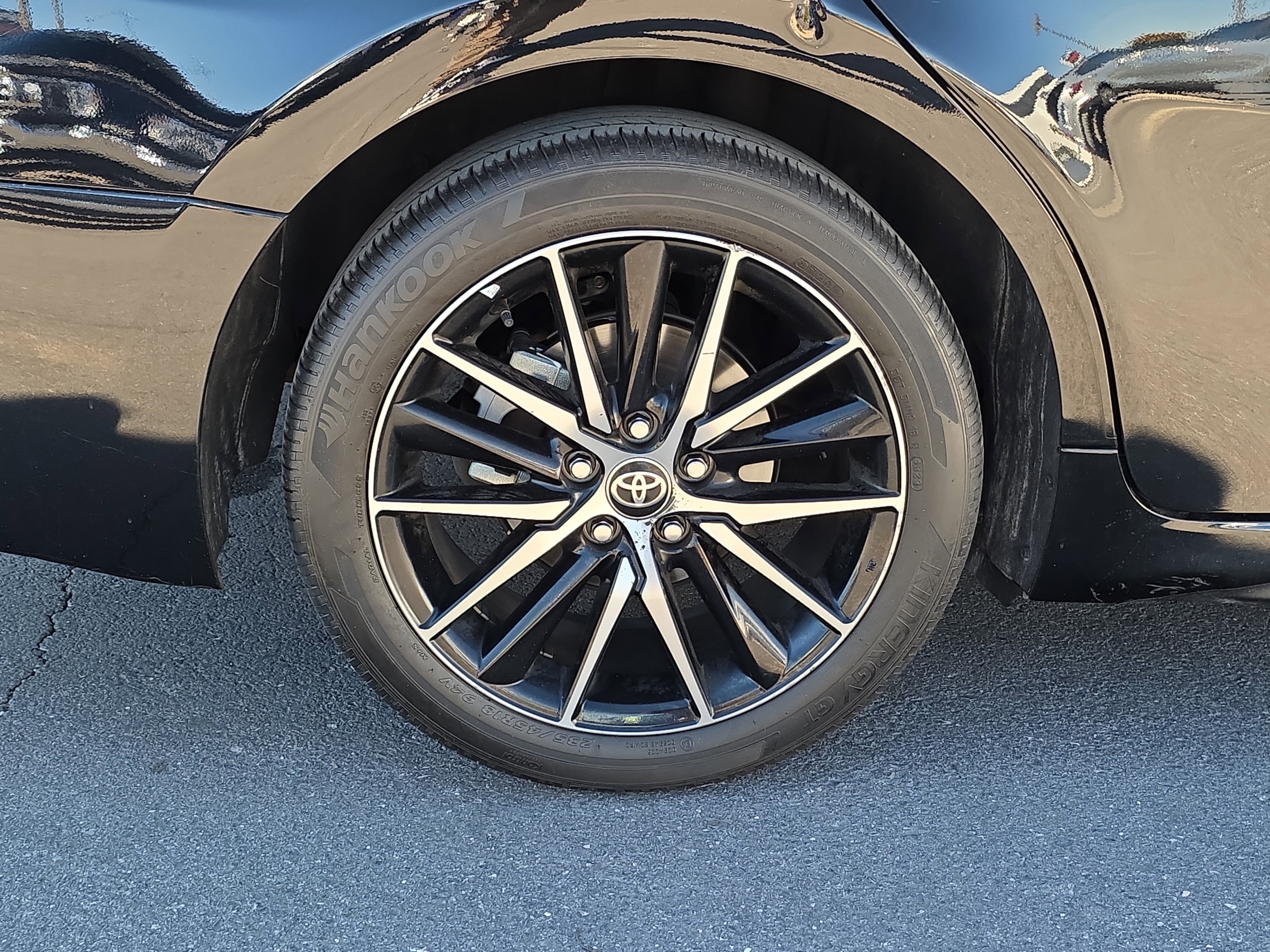 Used 2024 Toyota Camry SE w/ Convenience Package image 8