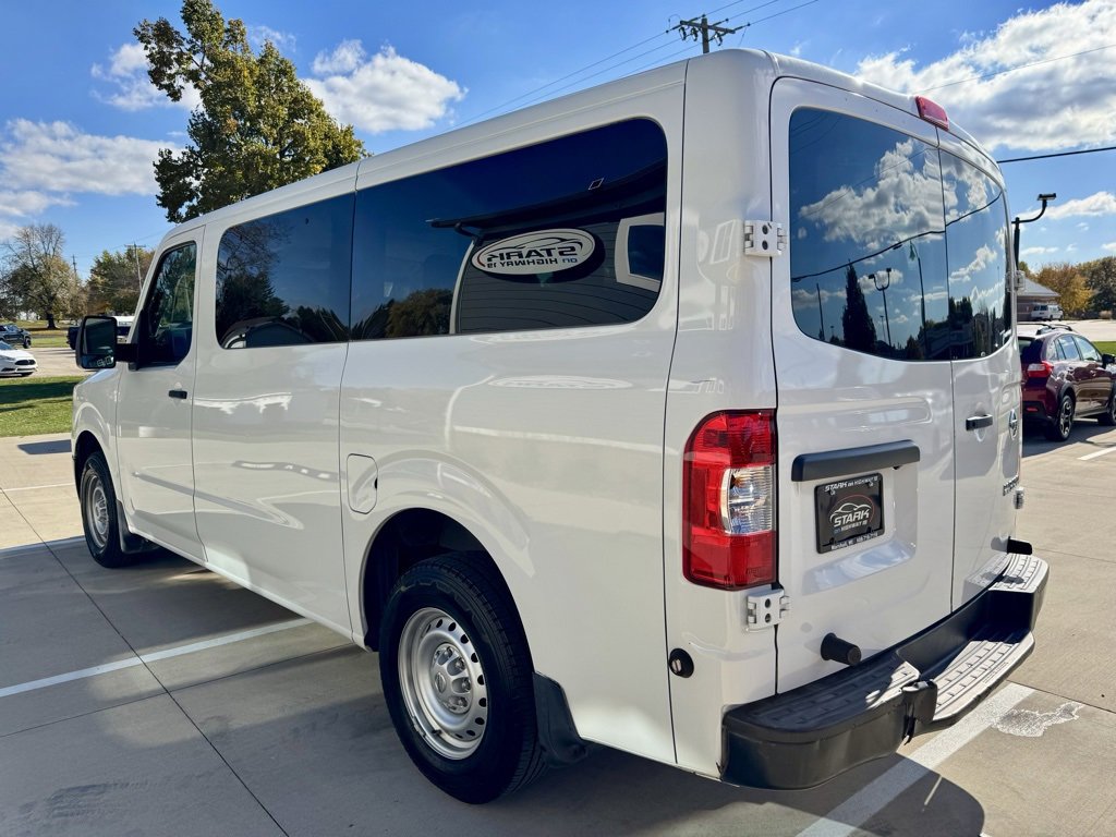 Used 2018 Nissan NV 3500 S image 5