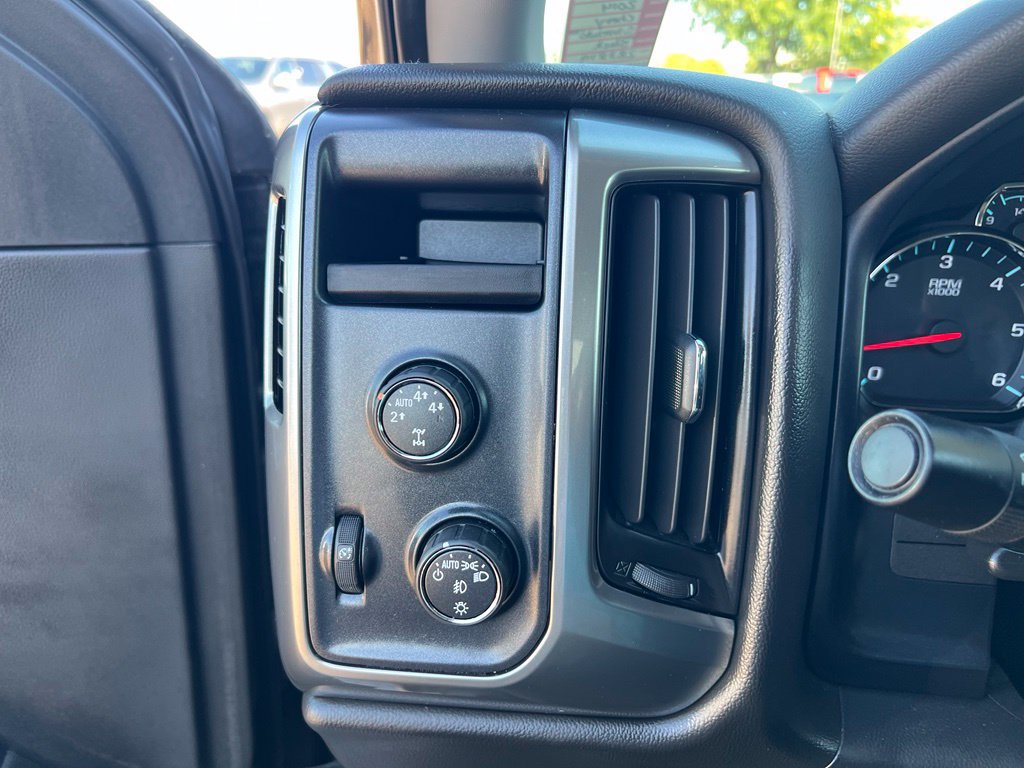 Used 2014 Chevrolet Silverado 1500 LT w/ All Star Edition AWD/4WD image 37