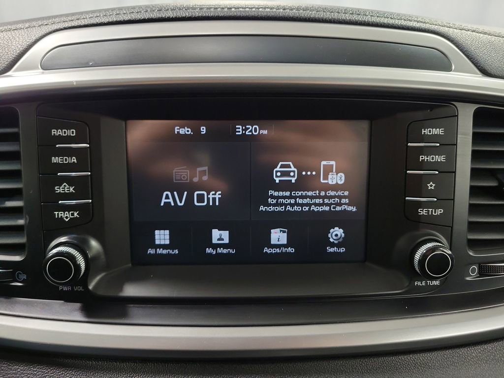 Used 2020 Kia Sorento L image 19