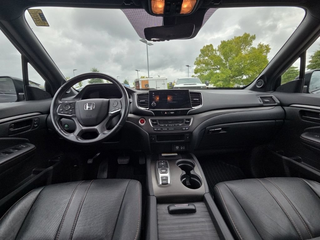 Used 2022 Honda Passport TrailSport image 15