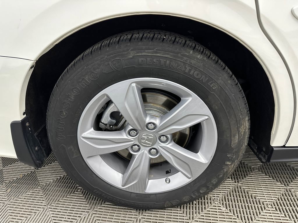 Used 2019 Honda Odyssey EX image 19