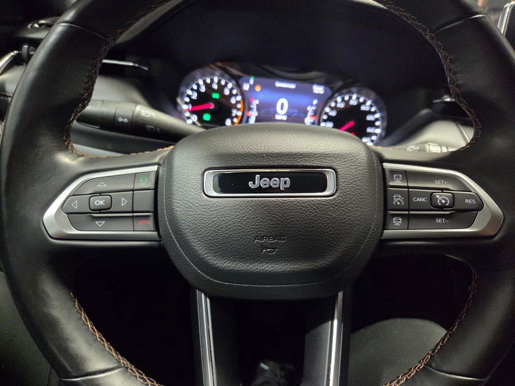 Certified 2022 Jeep Compass Limited image 8