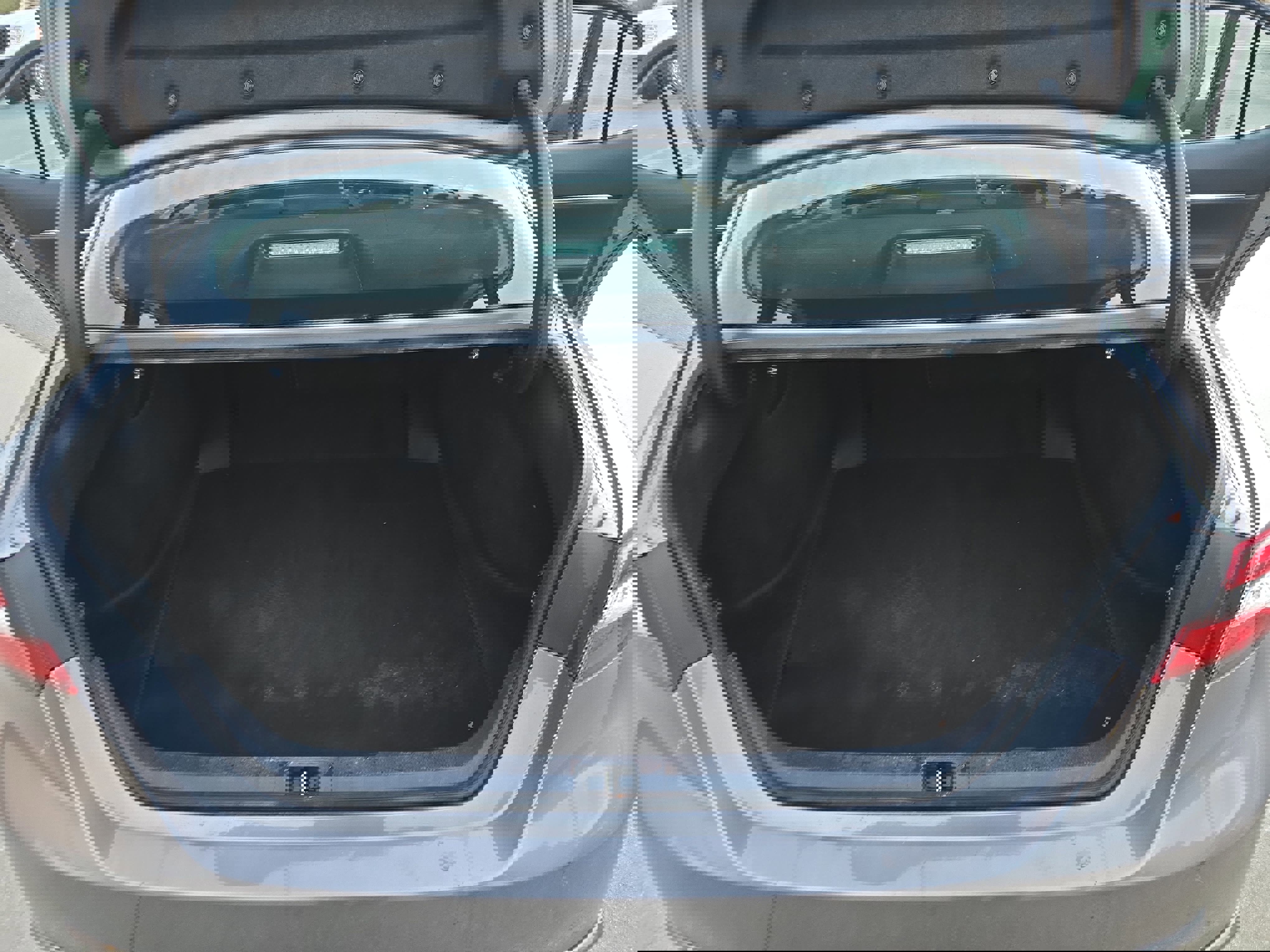 Used 2024 Toyota Camry XSE image 13