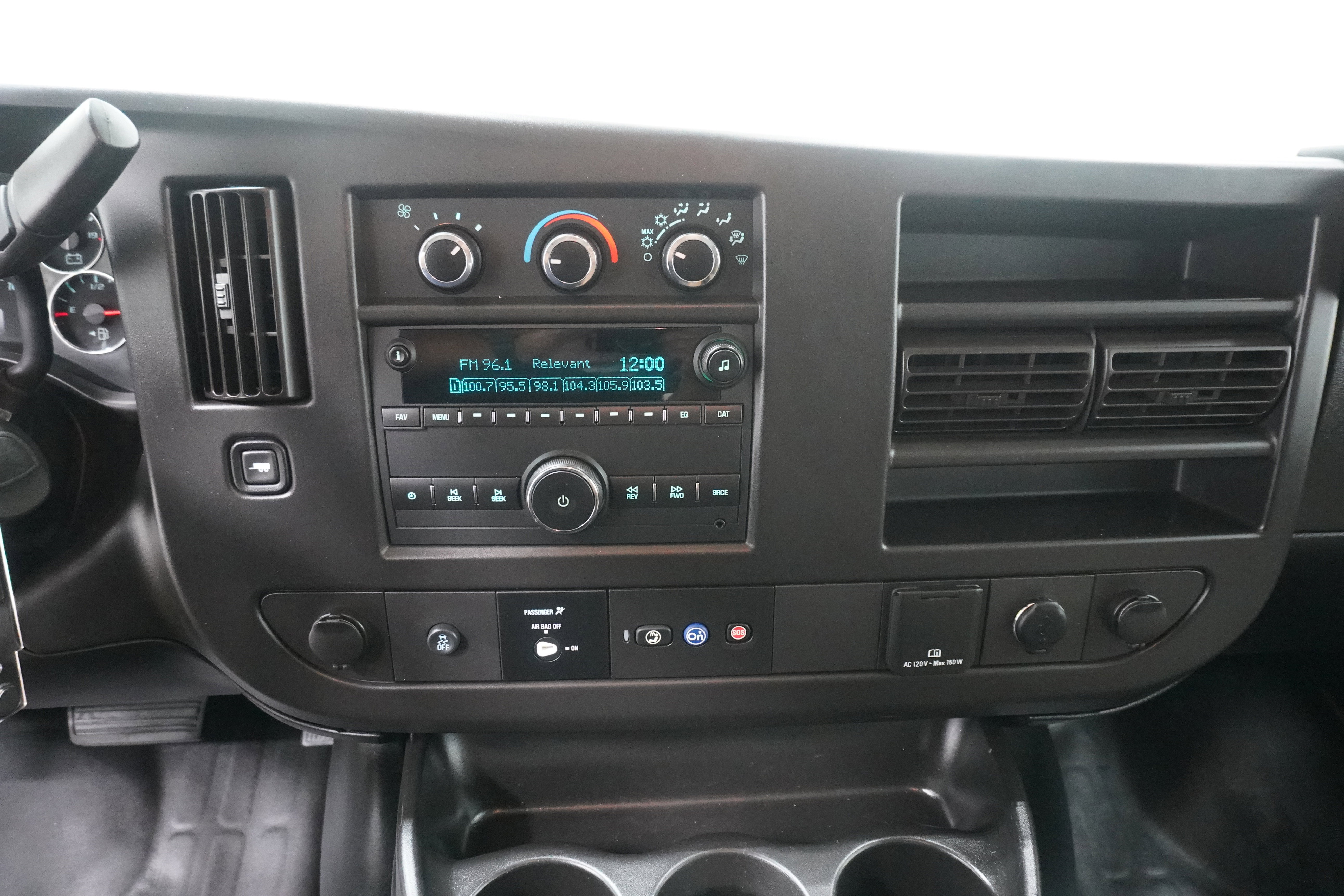 Used 2019 Chevrolet Express 2500 Extended w/ Driver Convenience Package RWD image 15