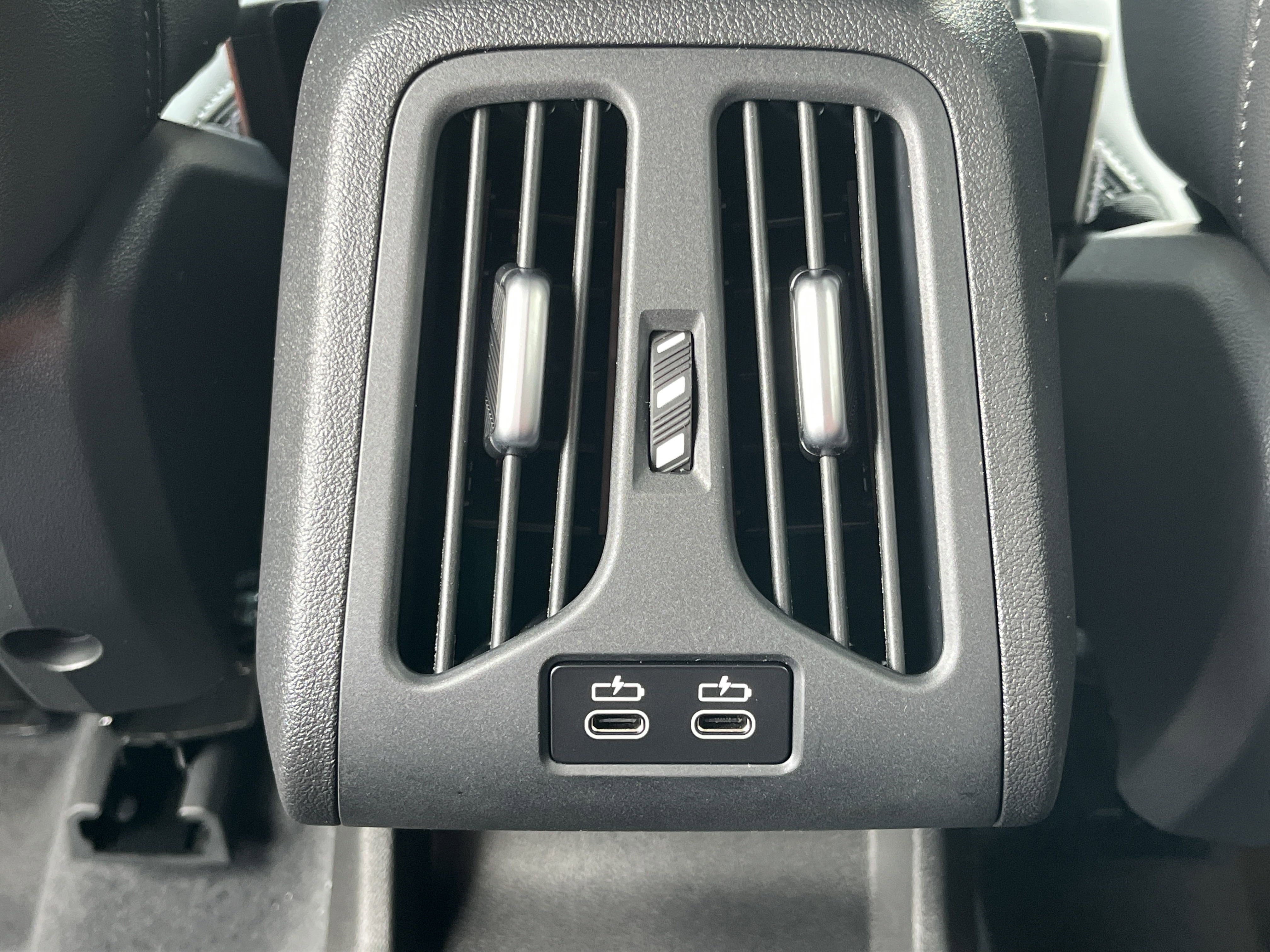 New 2025 BMW X1 xDrive28i w/ Convenience Package image 23