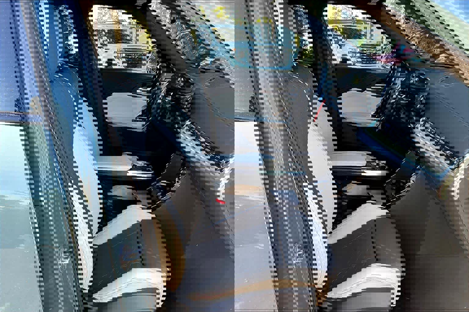 Used 2025 BMW X2 M35i image 8