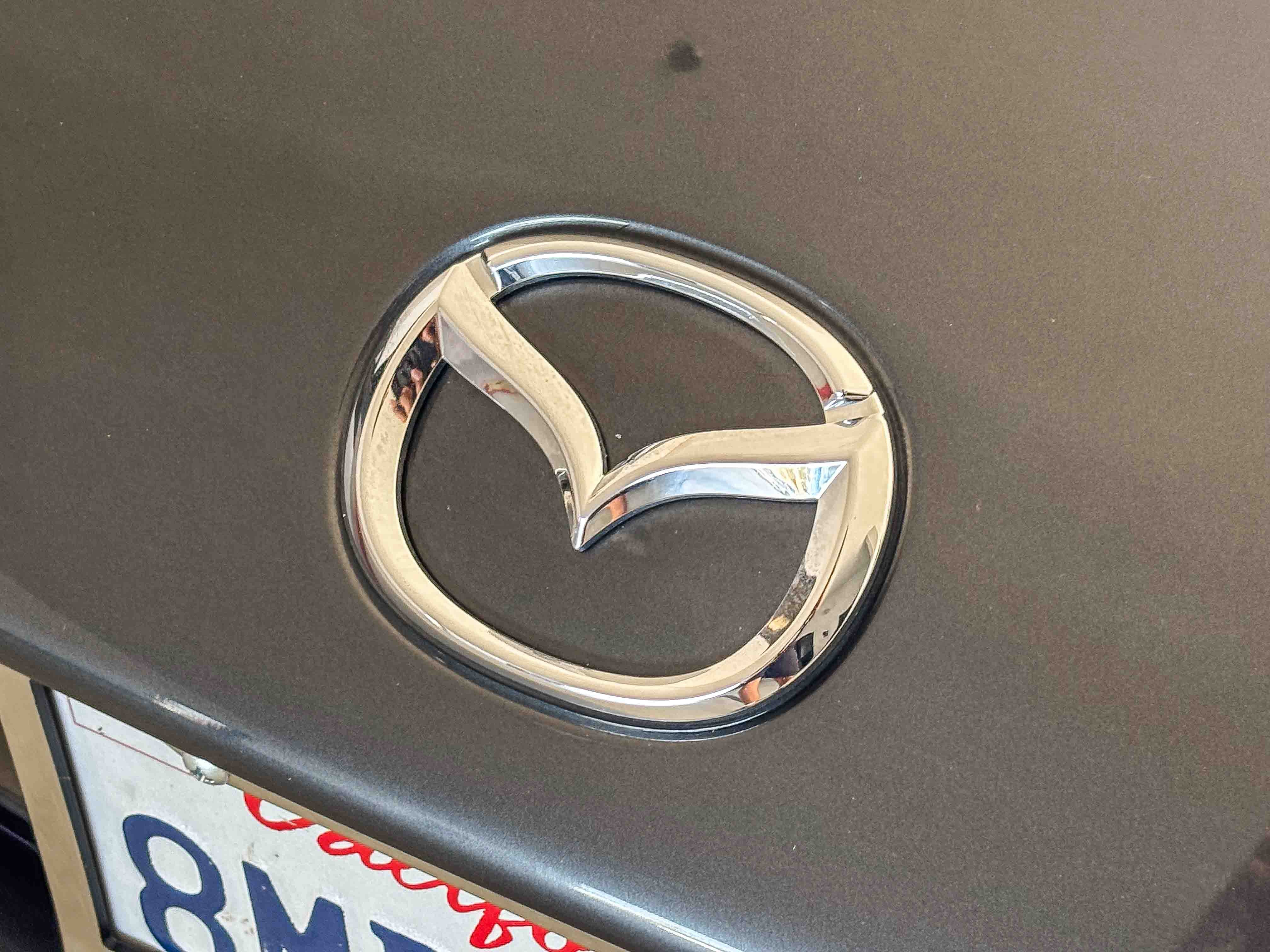 Used 2019 MAZDA MX-5 Miata RF Grand Touring image 10