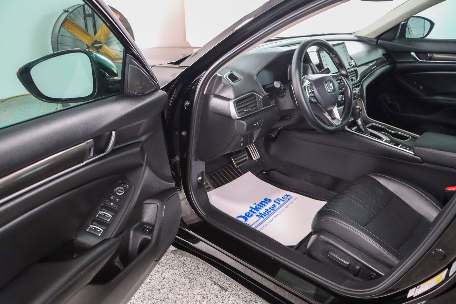 Used 2022 Honda Accord Sport Special Edition image 3