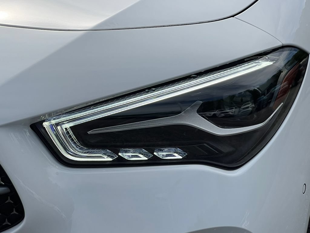 New 2025 Mercedes-Benz CLA 250 4MATIC image 10