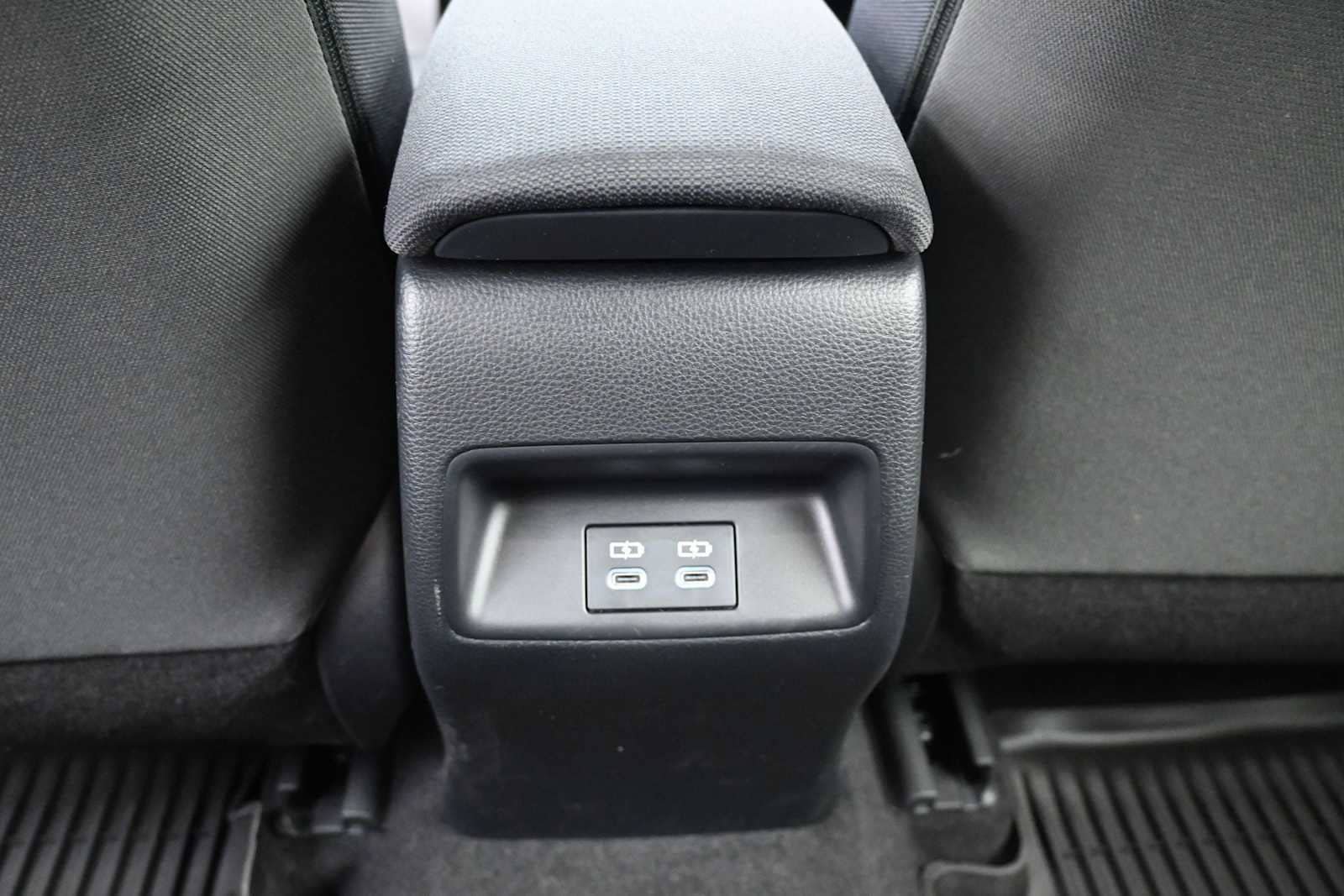 Used 2023 Toyota Corolla LE FWD image 14