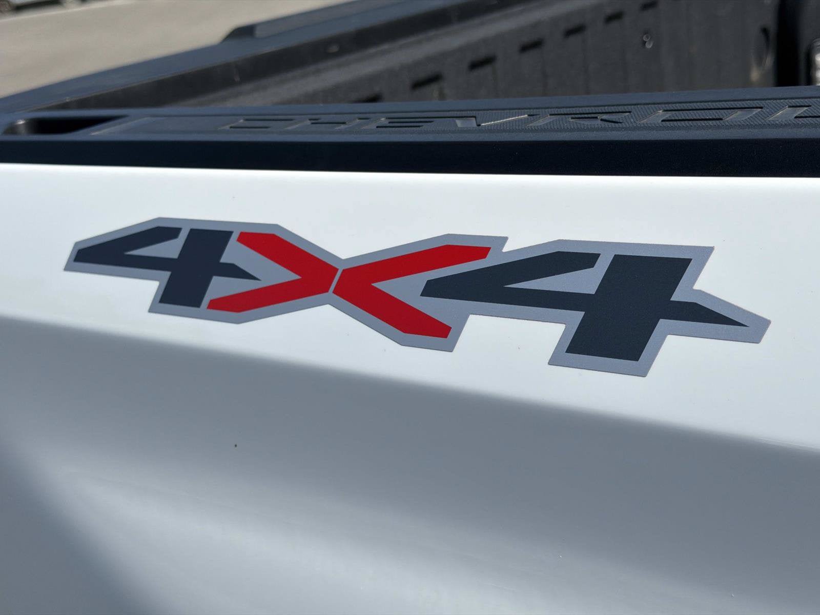 Certified 2026 Chevrolet Silverado 1500 Custom AWD/4WD image 10