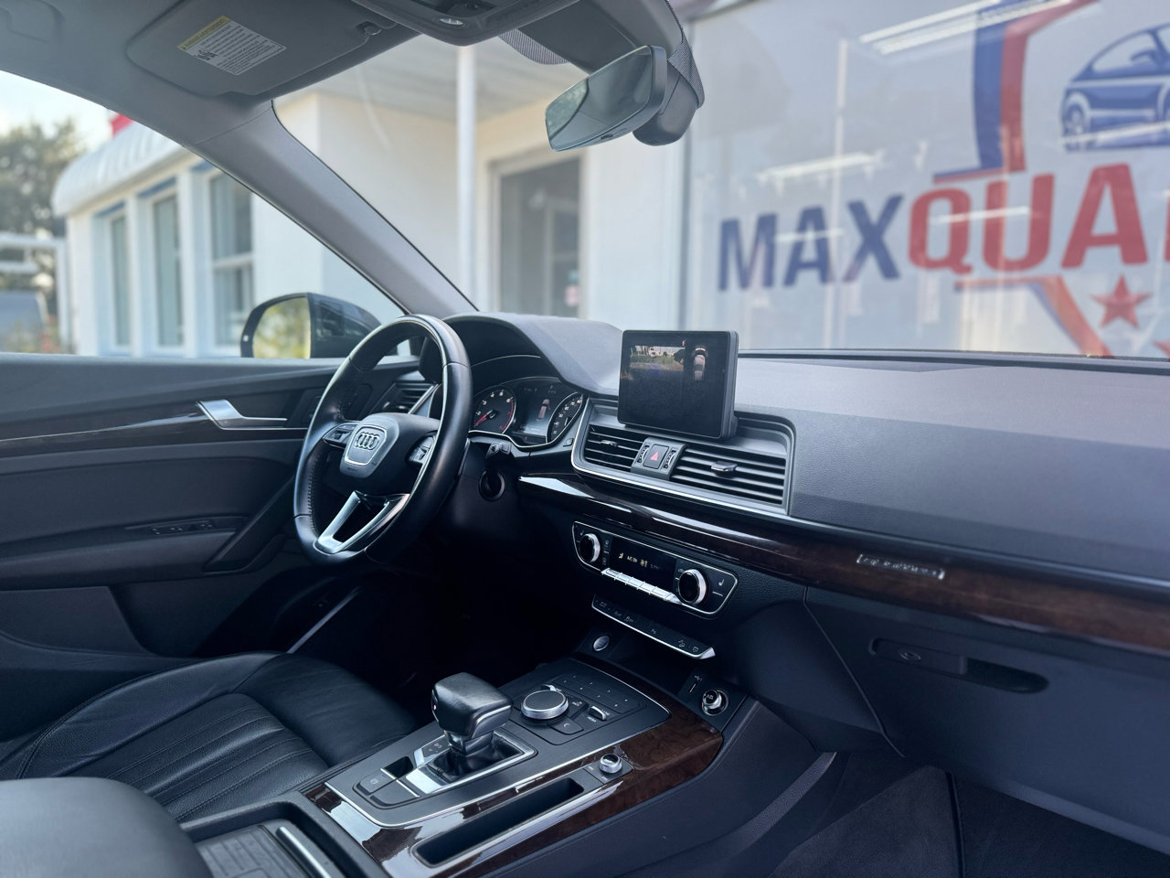 Used 2020 Audi Q5 2.0T Premium image 44