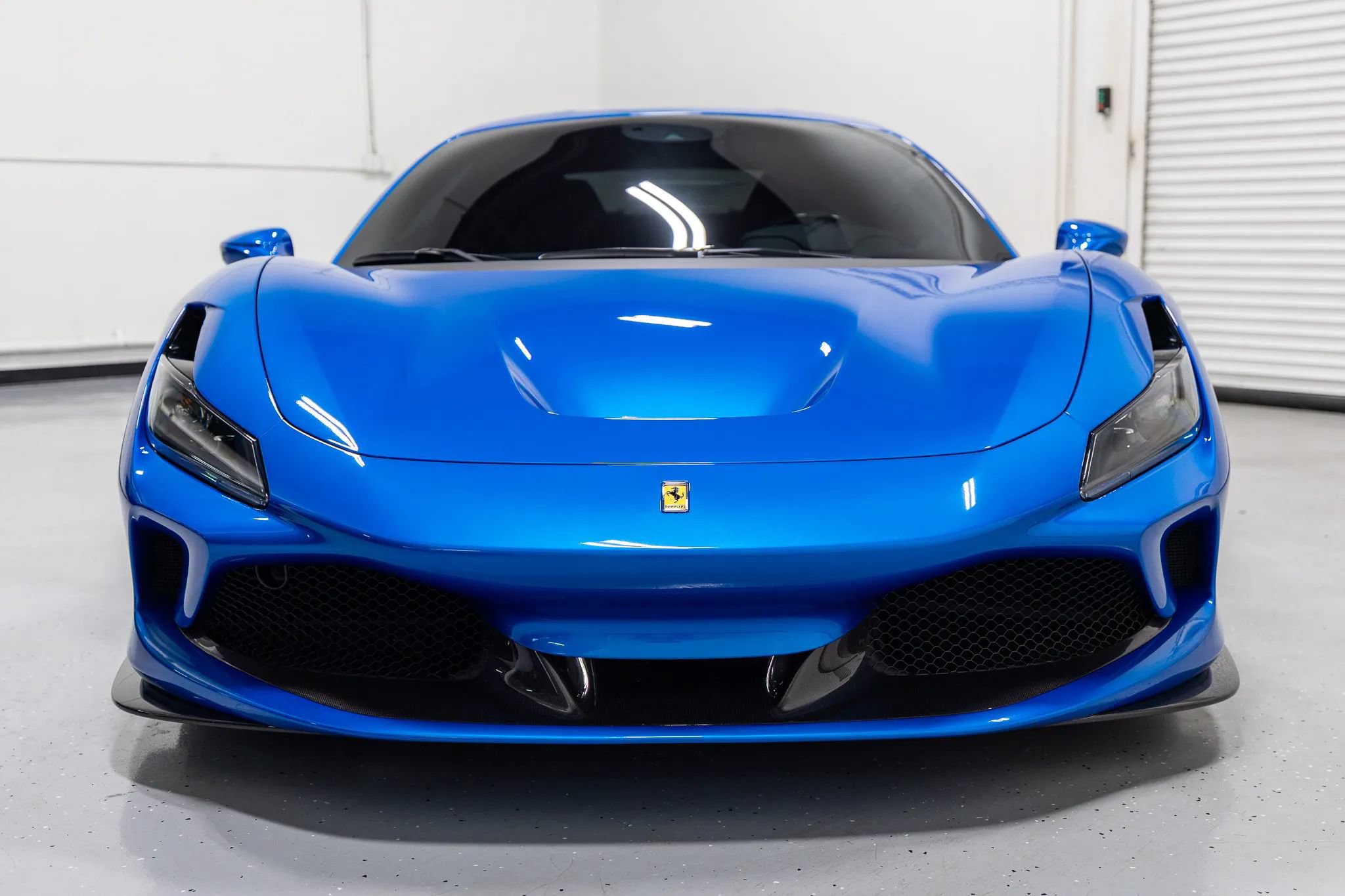 Used 2020 Ferrari F8 Tributo RWD image 5