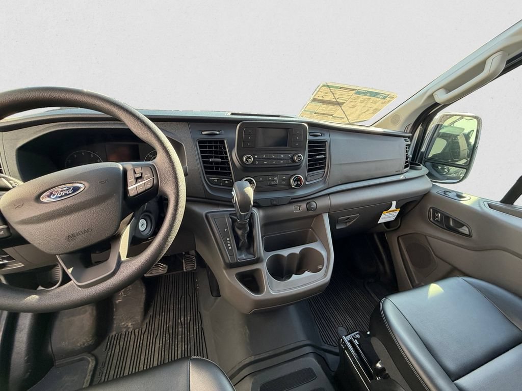 Used 2024 Ford Transit 150 Low Roof RWD image 6