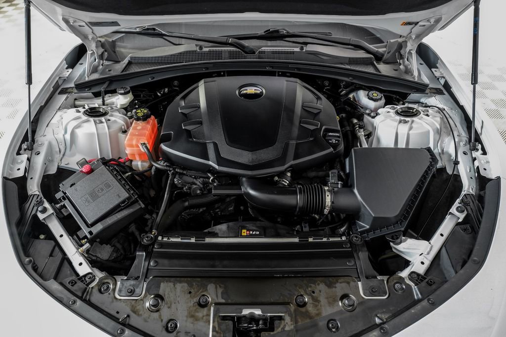 Used 2023 Chevrolet Camaro LT RWD image 43