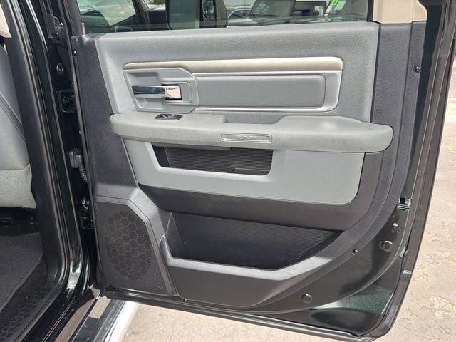 Used 2016 RAM 2500 SLT image 12
