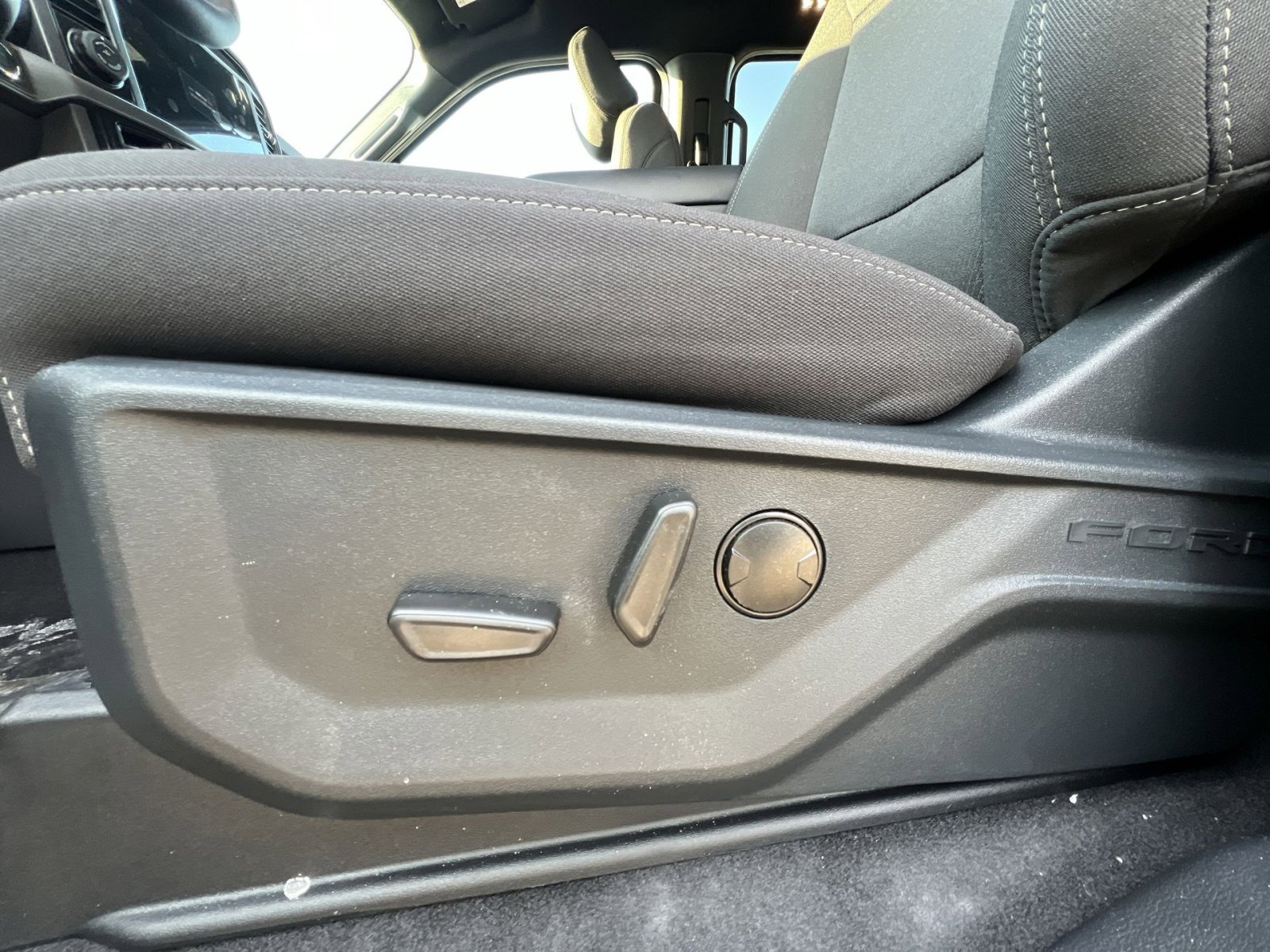 New 2026 Ford F150 XLT w/ Equipment Group 302A MID AWD/4WD image 14