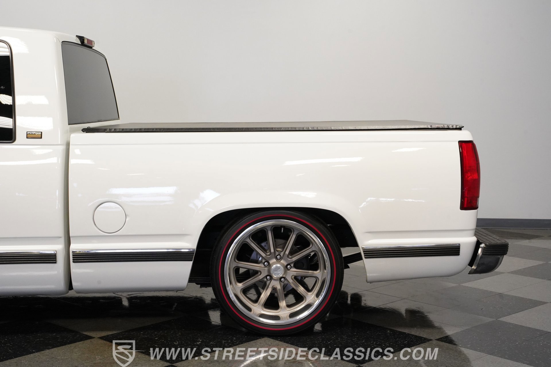 Used 1994 Chevrolet Silverado 1500 2WD Extended Cab image 24