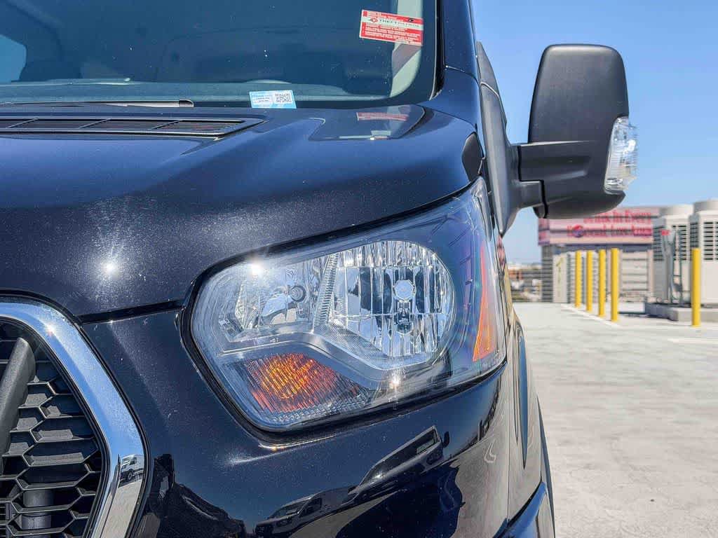 Used 2025 Ford Transit 350 XLT RWD image 7