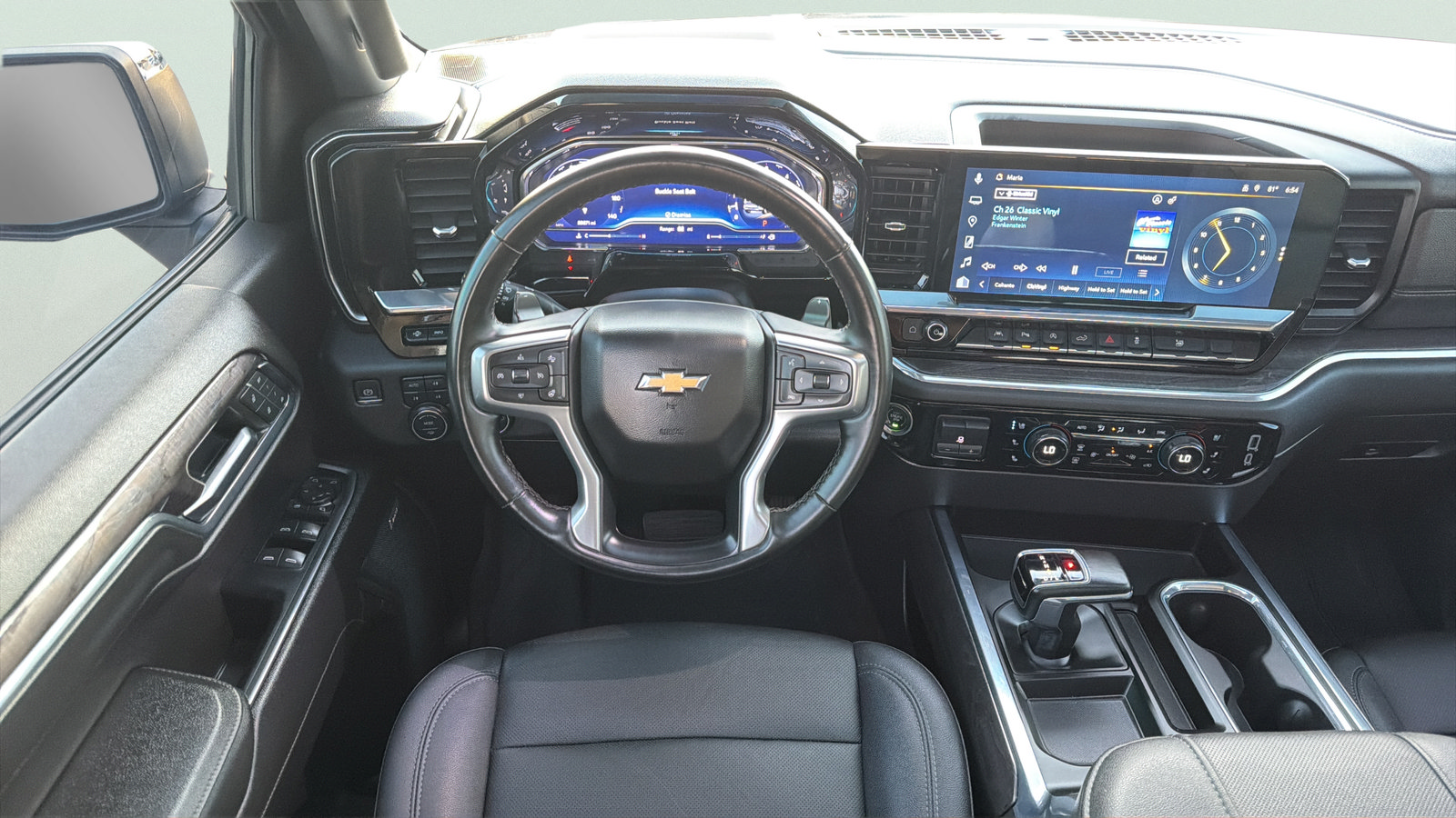 Used 2023 Chevrolet Silverado 1500 LTZ w/ LTZ Premium Package AWD/4WD image 11