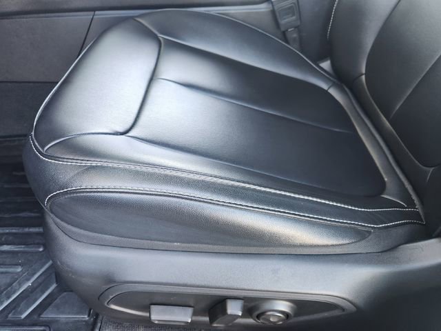 Used 2025 Jeep Grand Cherokee L Limited w/ Trailer Tow Package image 21