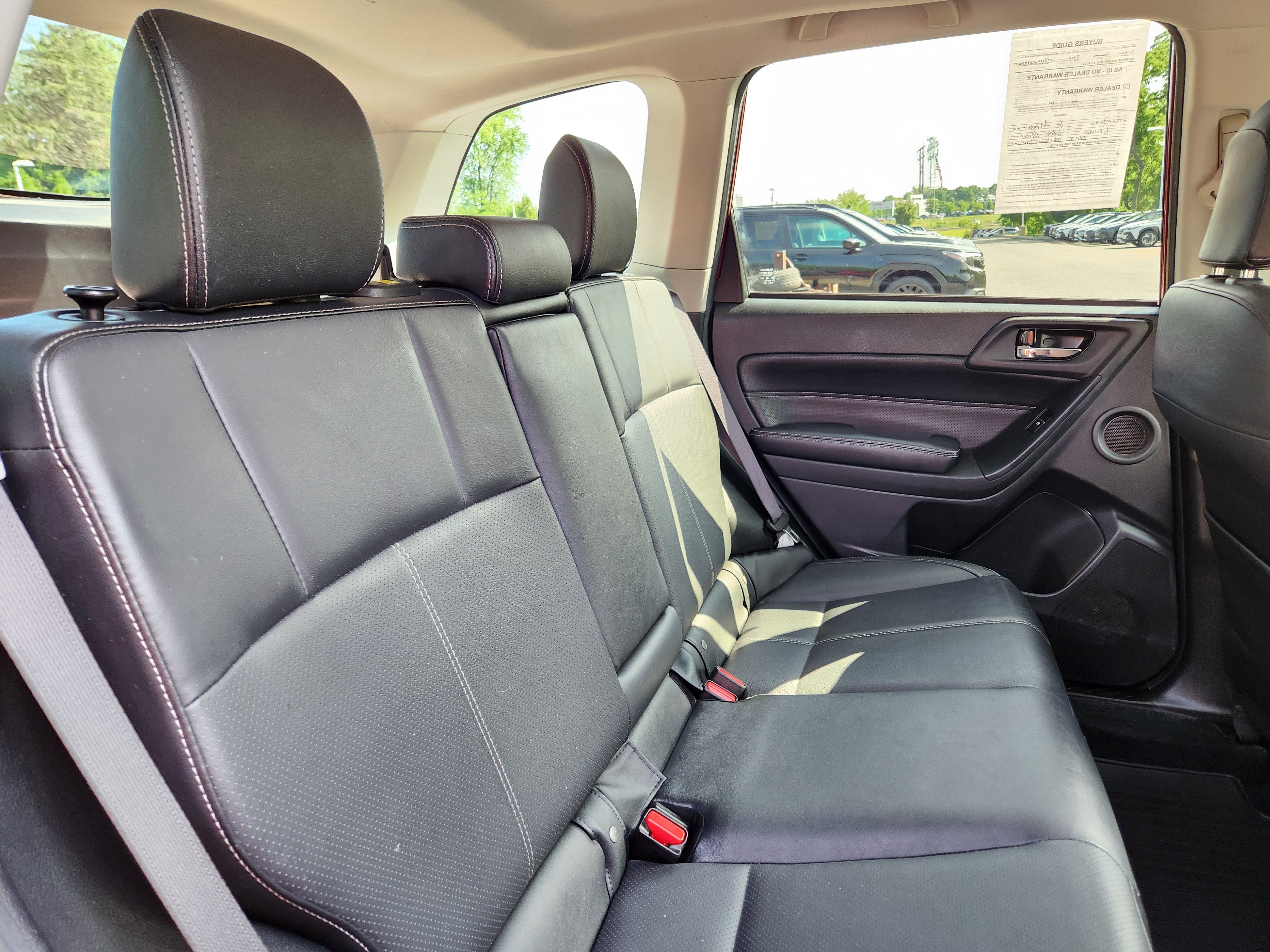 Used 2018 Subaru Forester 2.5i Touring AWD/4WD image 15