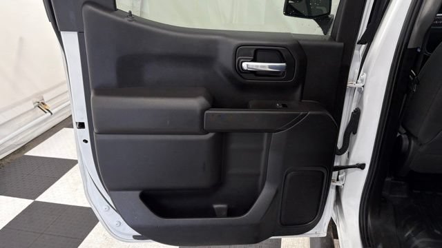 Used 2021 GMC Sierra 1500 4x4 Crew Cab w/ Sierra Value Package image 18