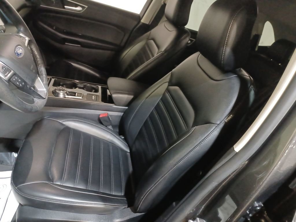 Used 2020 Ford Edge SEL image 13