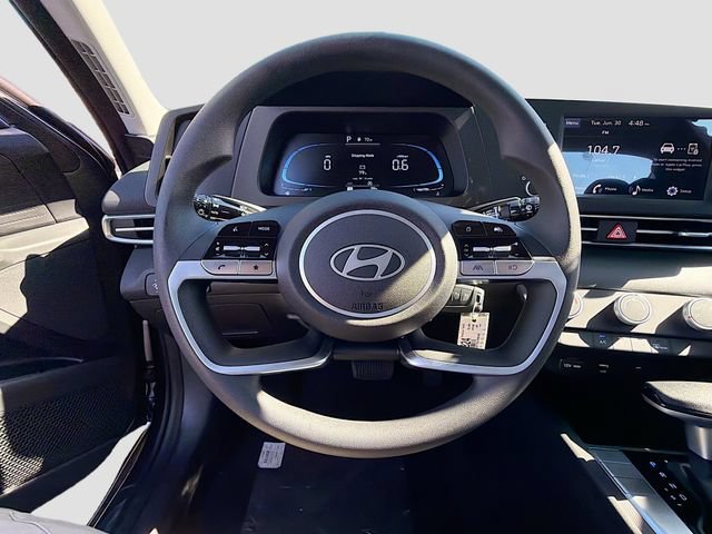 New 2026 Hyundai Elantra SE FWD image 14