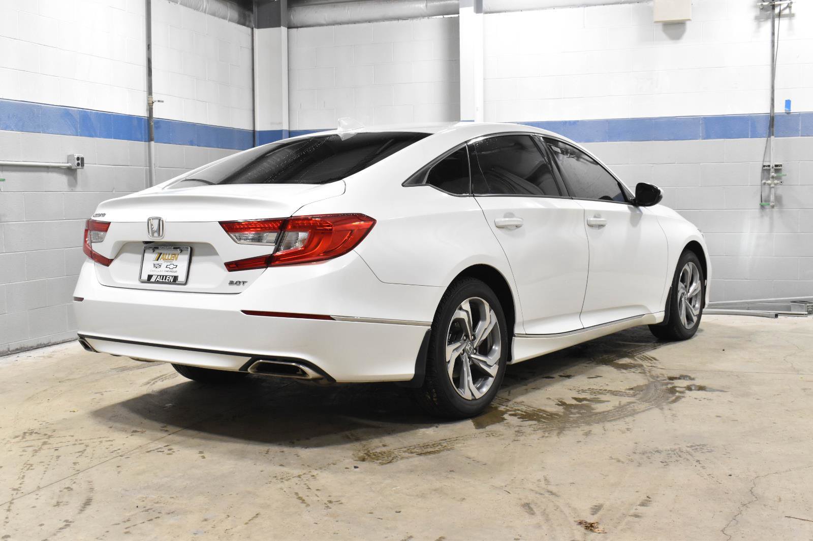 Used 2018 Honda Accord EX-L image 26
