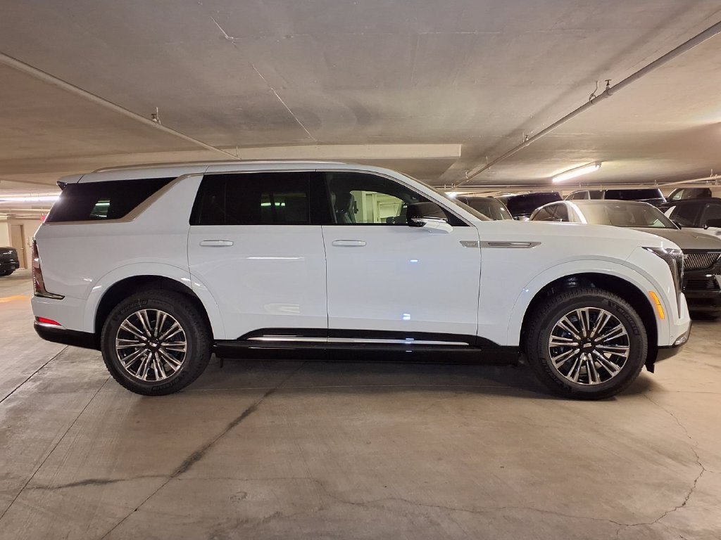 New 2026 Cadillac Escalade IQL Luxury AWD/4WD image 4