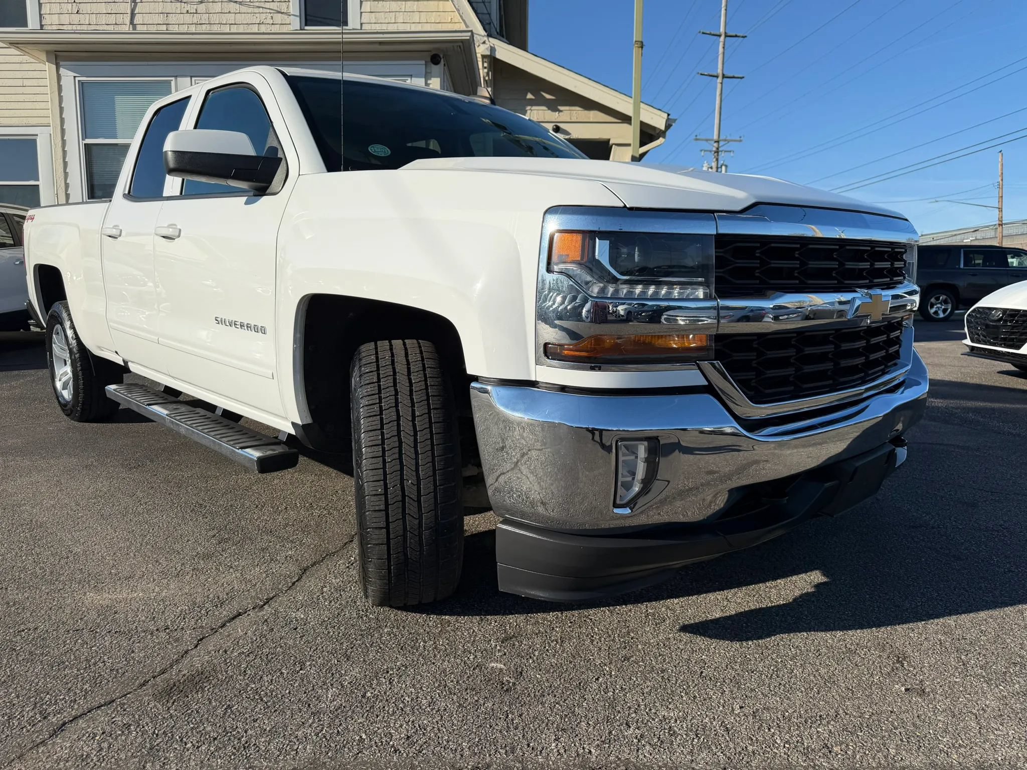 Used 2019 Chevrolet Silverado 1500 LT w/ All Star Edition AWD/4WD image 13
