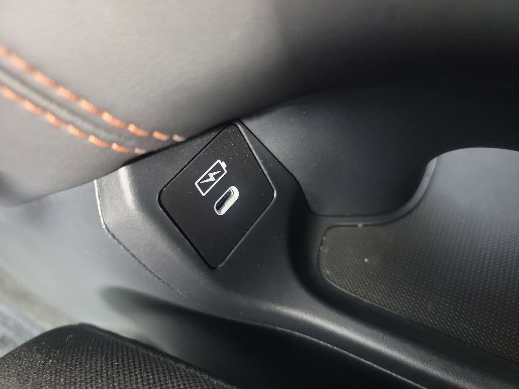 Certified 2025 Honda HR-V Sport image 33