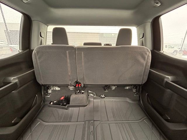 Used 2025 Chevrolet Silverado 1500 Custom image 41