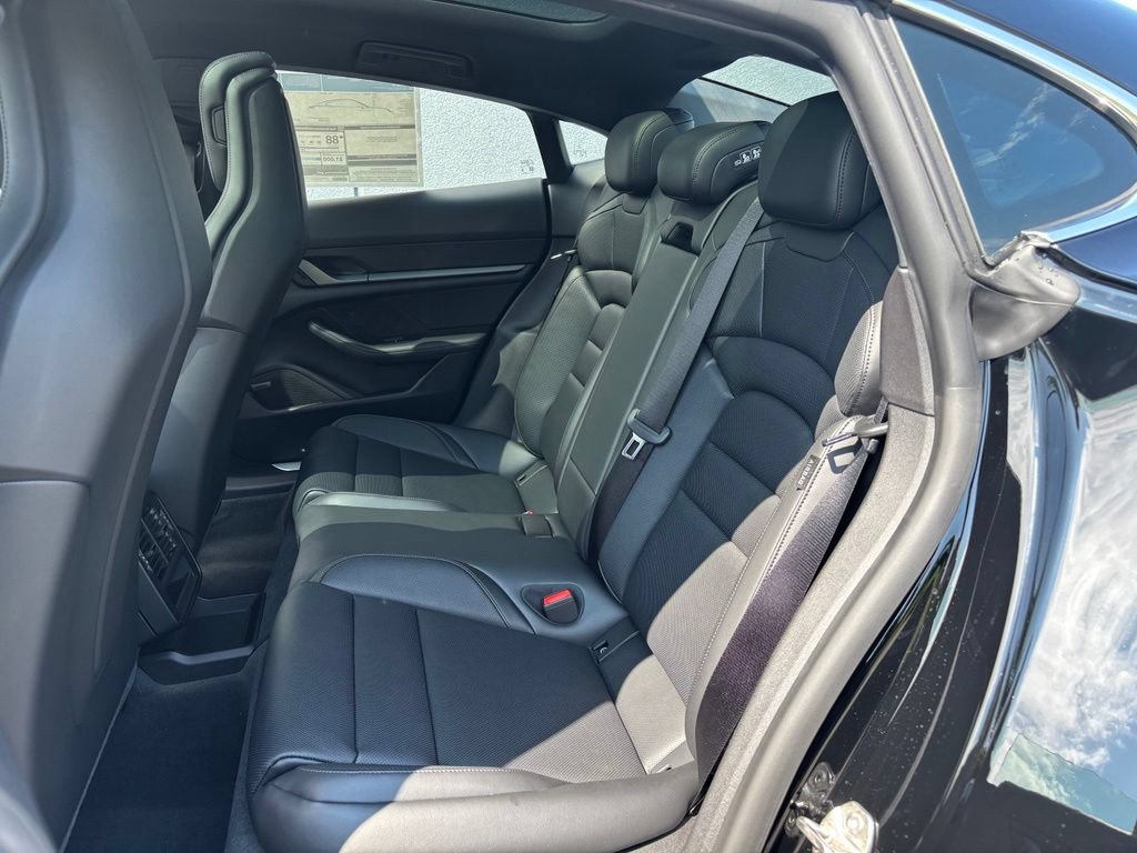 New 2026 Porsche Taycan 4S AWD/4WD image 7