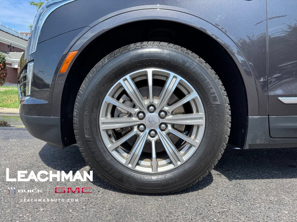 Used 2018 Cadillac XT5 Luxury w/ Driver Awareness Package FWD image 7