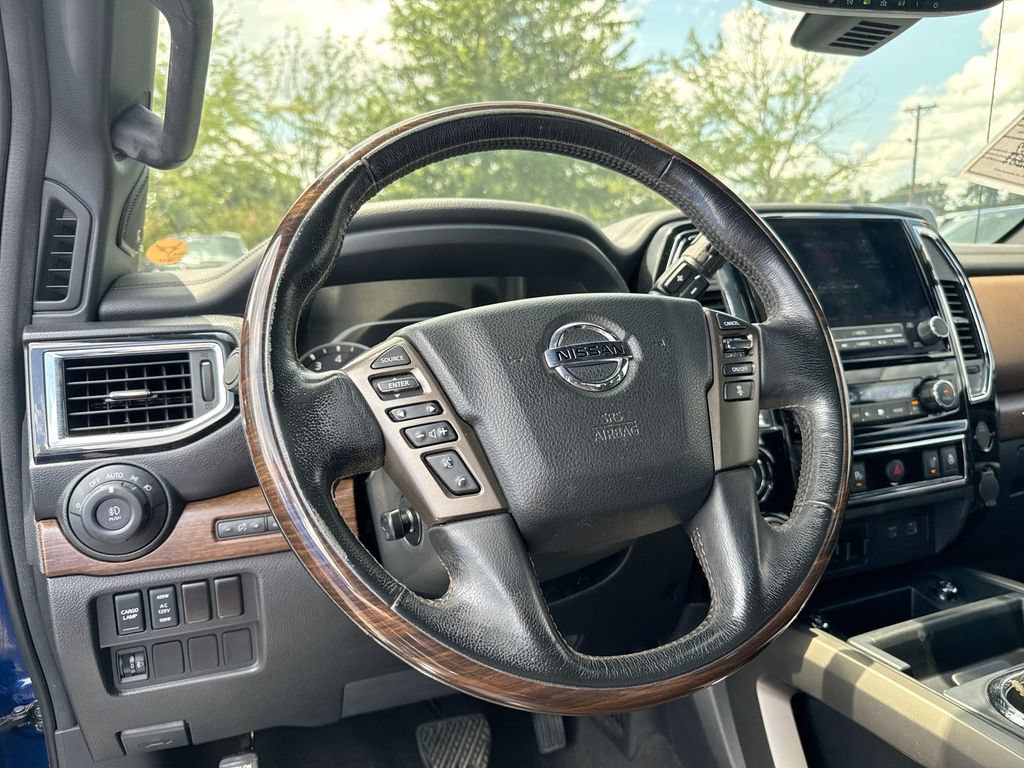 Used 2020 Nissan Titan Platinum Reserve w/ Protection Package 2 AWD/4WD image 11