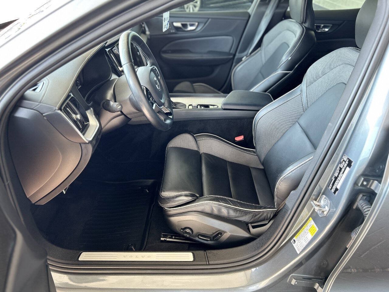Used 2021 Volvo S60 T5 R-Design AWD/4WD image 42