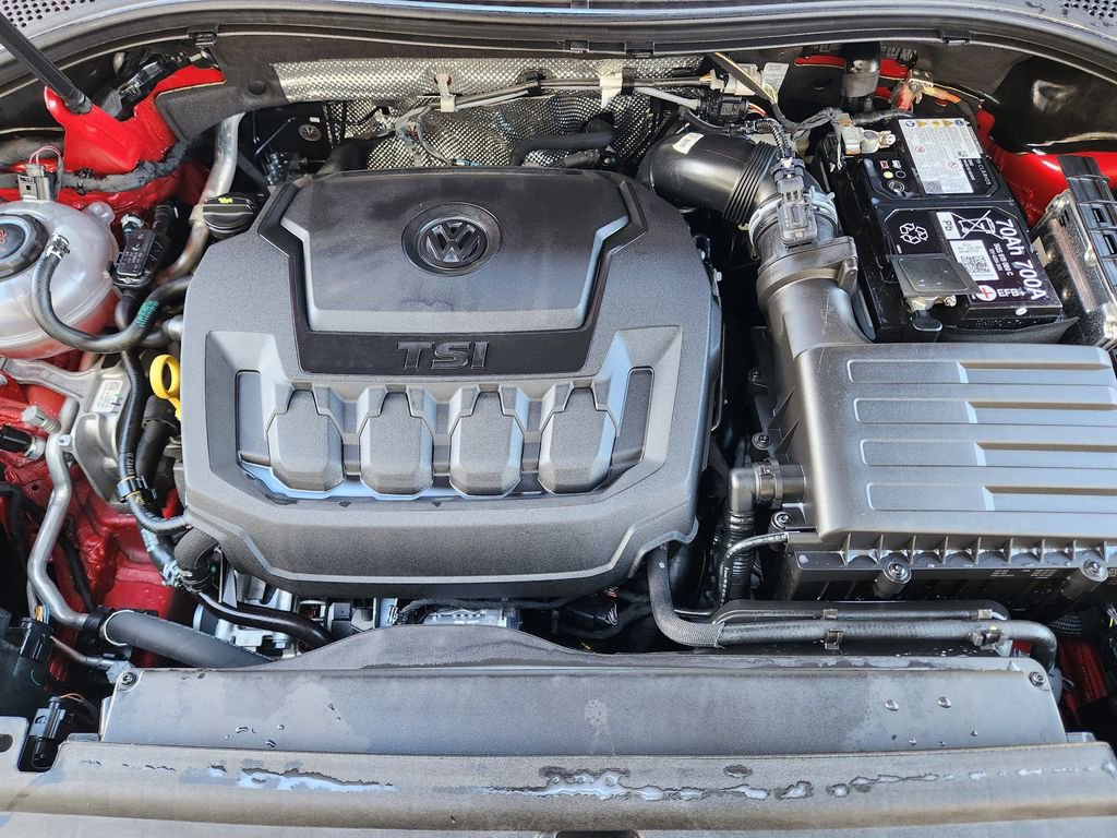Certified 2024 Volkswagen Tiguan SE image 17