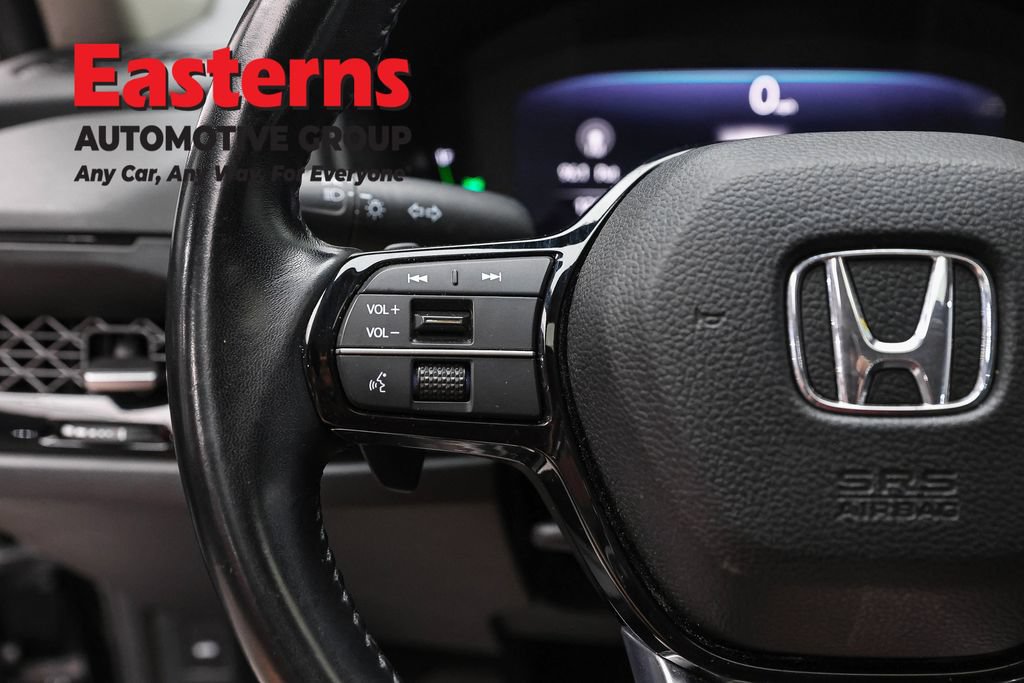 Used 2023 Honda Accord Touring image 15