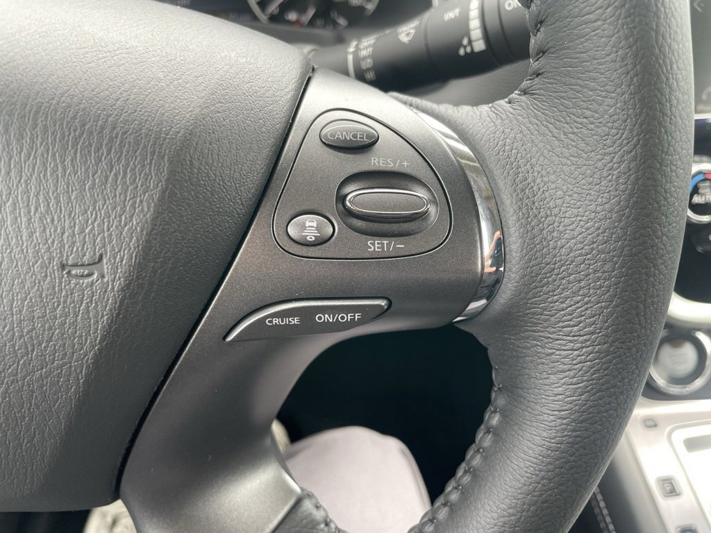 Certified 2024 Nissan Murano SV w/ SV Midnight Edition Package image 15