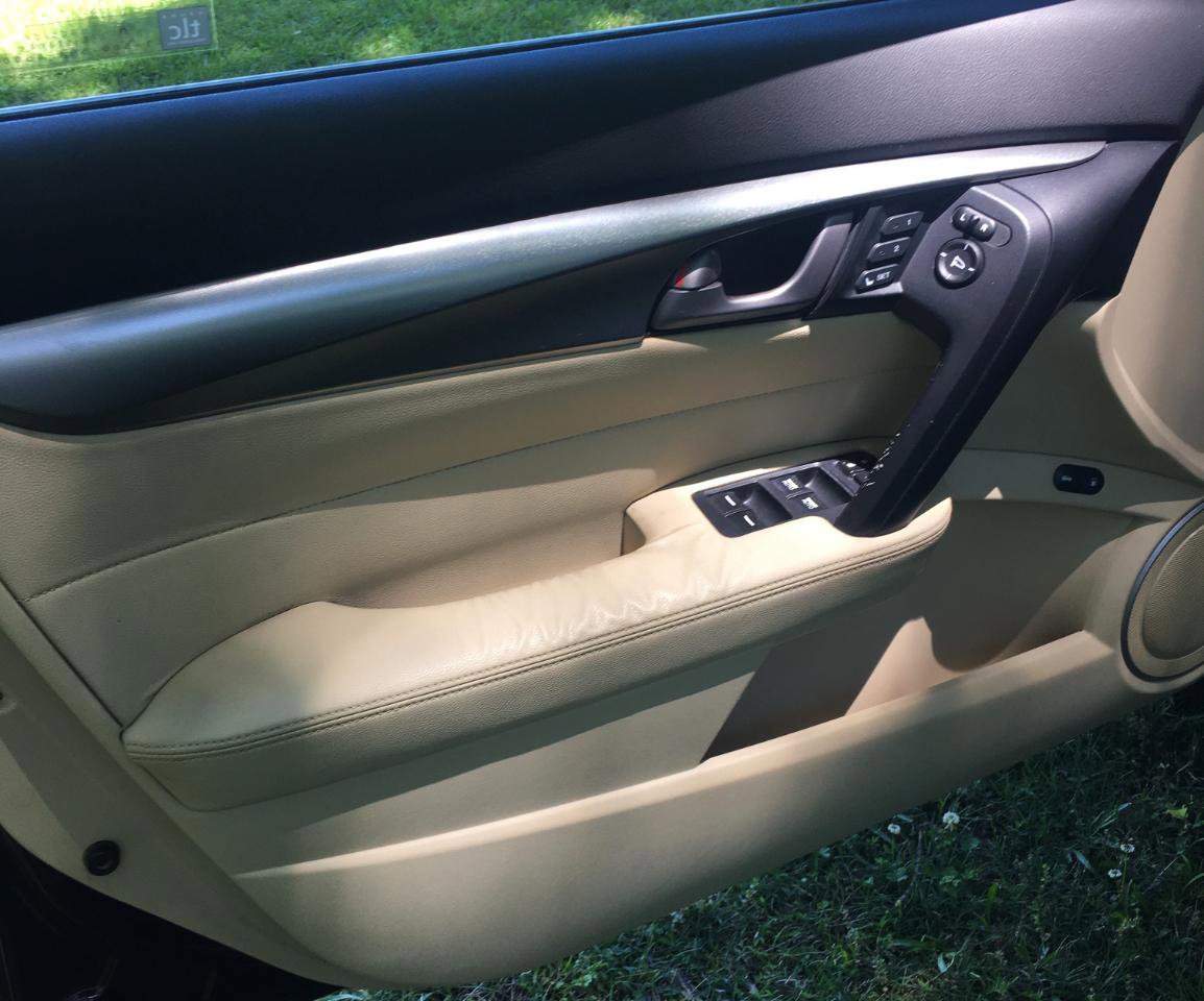 Used 2010 Acura TL FWD image 11