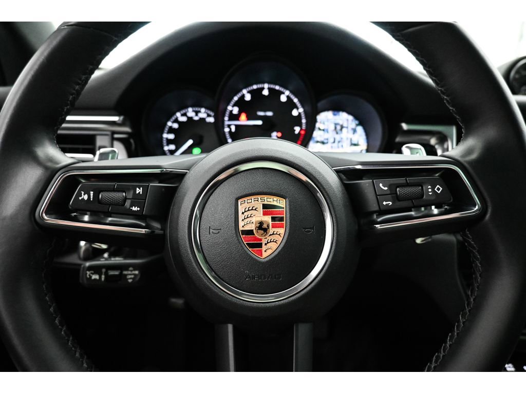 Used 2024 Porsche Macan AWD/4WD image 14