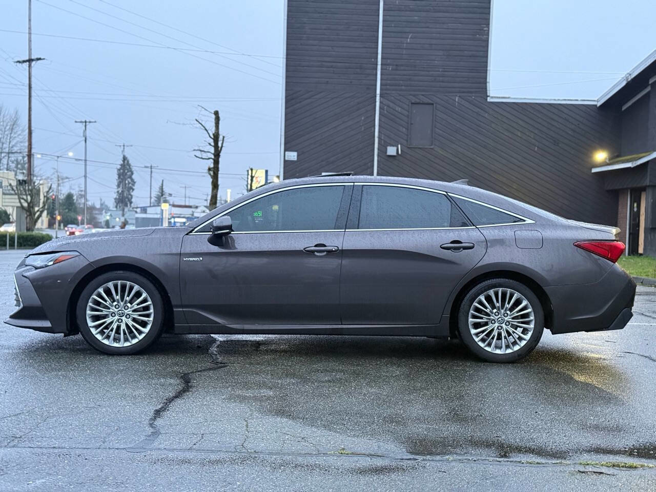 Used 2019 Toyota Avalon Limited w/ Advanced Safety Package image 6
