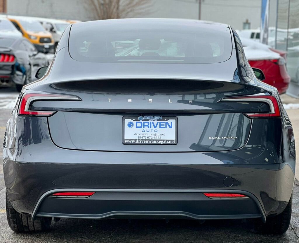 Used 2025 Tesla Model 3 Long Range image 36