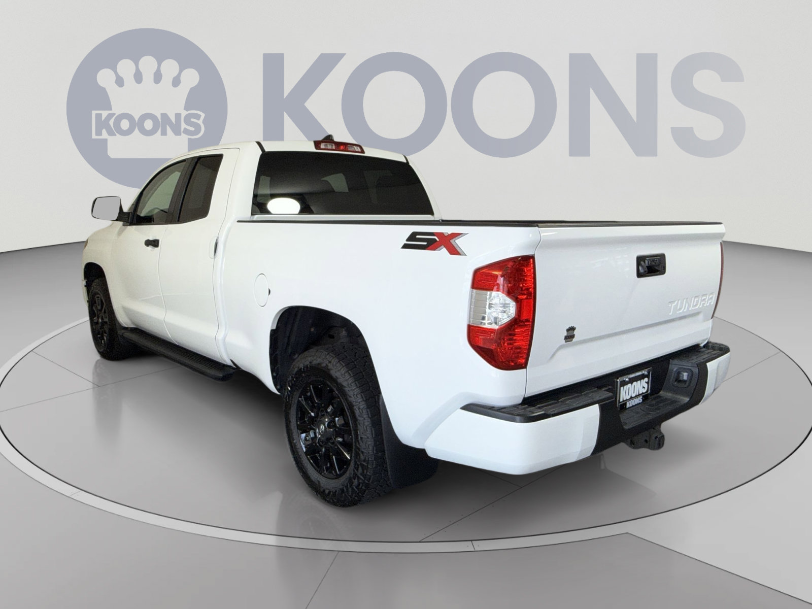 Used 2021 Toyota Tundra SR5 w/ SX Package AWD/4WD image 4