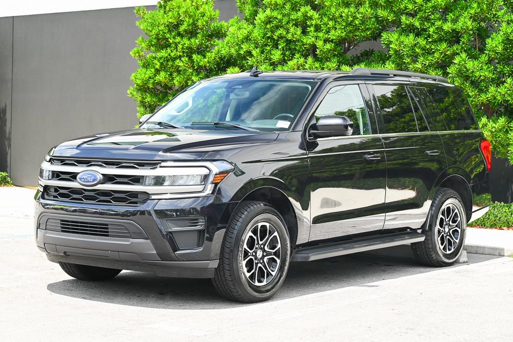 Used 2024 Ford Expedition XLT RWD video 1